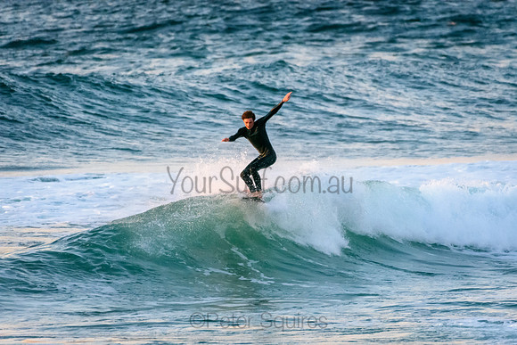Whale_Beach_210611_070722_0037