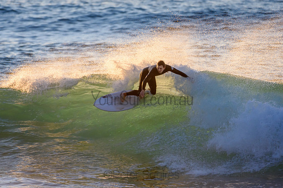 Whale_Beach_210611_072253_0066