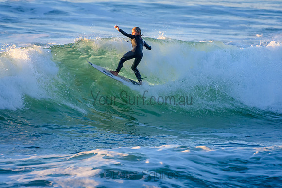Whale_Beach_210611_072357_0078