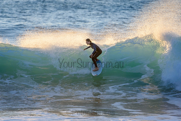 Whale_Beach_210611_072615_0088