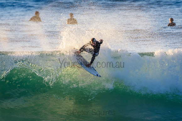 Whale_Beach_210611_073202_0100