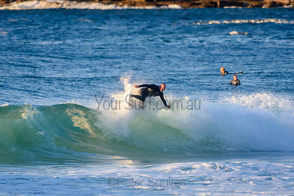 Whale_Beach_210611_073428_0109