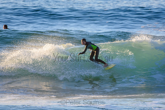 Whale_Beach_210611_073837_0114