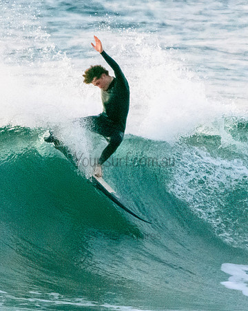 Whale_Beach_210611_065344_0013-Edit-2