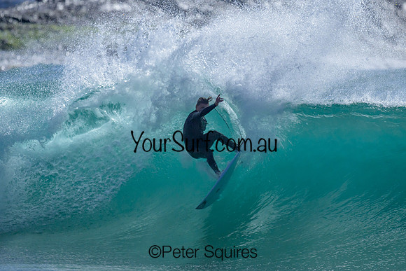 Whale_Beach_231005_091005_0184