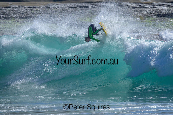 Whale_Beach_231005_092710_0450