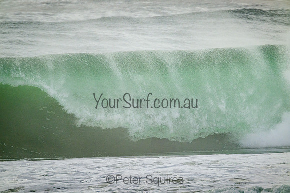 Whale_Beach_220305_081906_0154