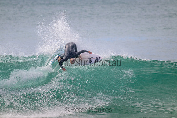 Whale_Beach_220910_095715_0138
