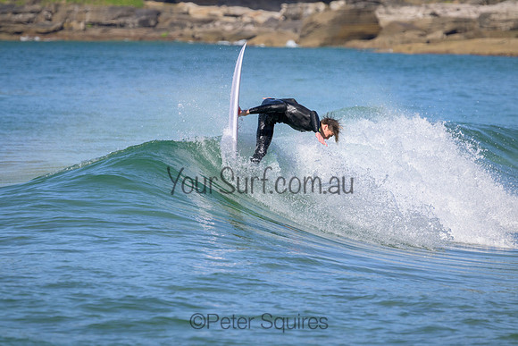 Whale_Beach_220802_110556_0023