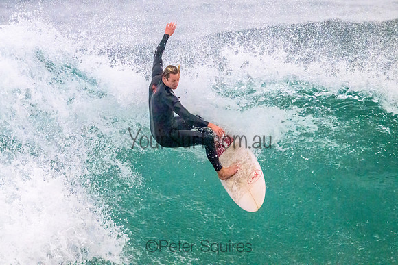 Whale_Beach_220513_075039_0025-Edit