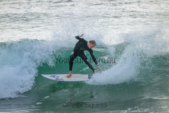 Whale_Beach_220809_081743_0056