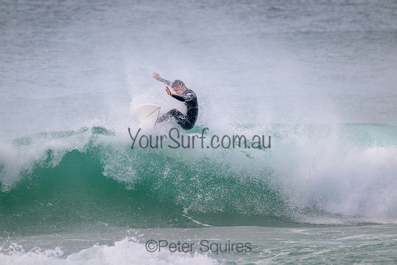 Whale_Beach_220910_094353_0101