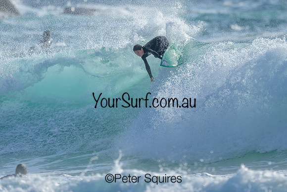 Whale_Beach_231112_075846_0317