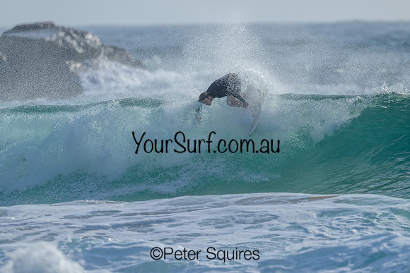 Whale_Beach_231112_075858_0334