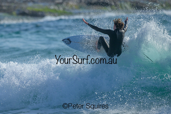 Whale_Beach_231112_080714_0548