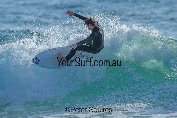 Whale_Beach_231112_080931_0588