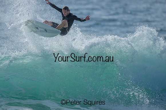 Whale_Beach_231112_082539_0975