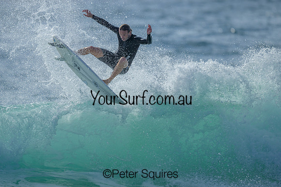 Whale_Beach_231112_082539_0976