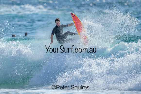 Whale_Beach_231112_082817_1032