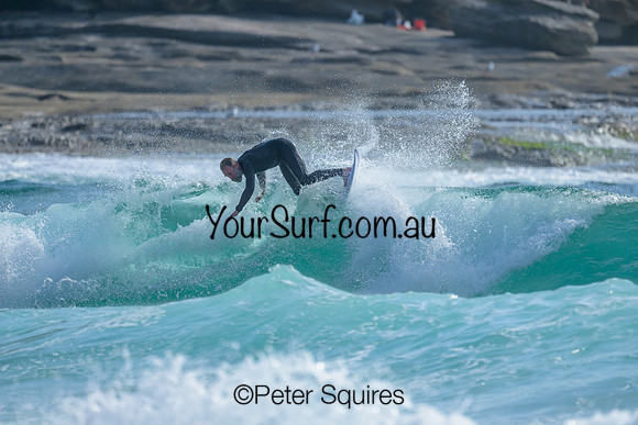 Whale_Beach_231112_083400_1166