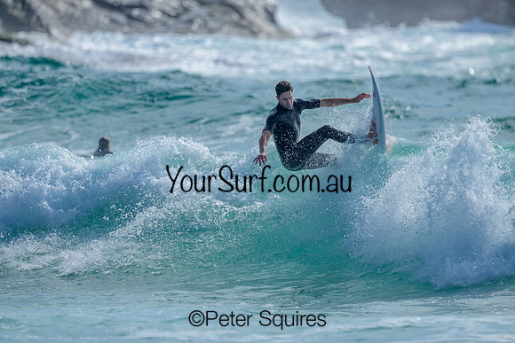 Whale_Beach_231112_084728_1396