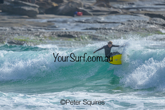 Whale_Beach_231112_085038_1476