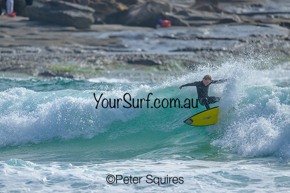 Whale_Beach_231112_085038_1477