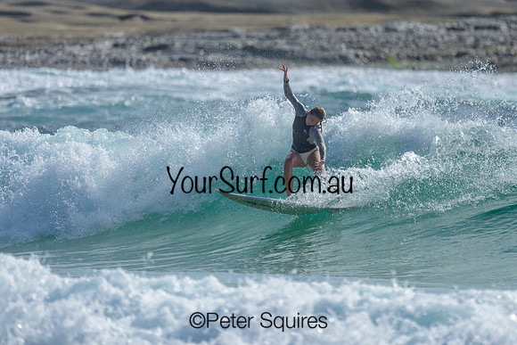 Whale_Beach_231112_085122_1504