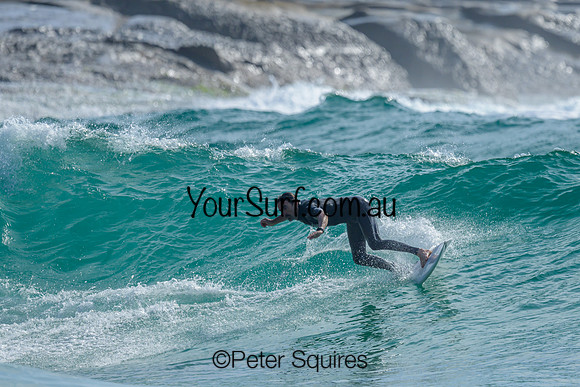 Whale_Beach_231112_085211_1561