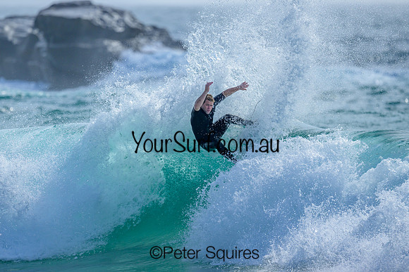 Whale_Beach_231112_085524_1607