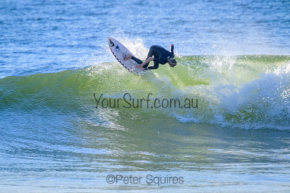 Whale_Beach_220314_081622_0190