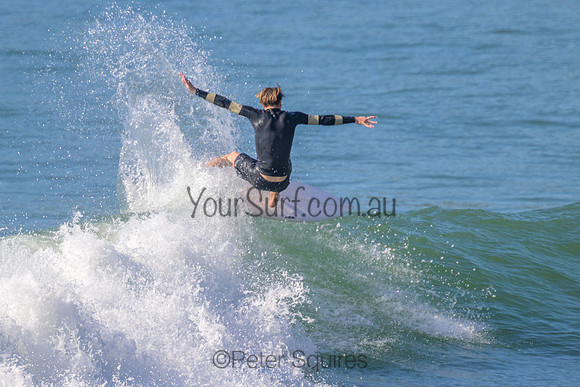 Whale_Beach_220405_091932_0008