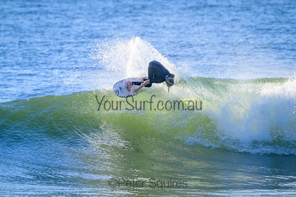 Whale_Beach_220314_081622_0191