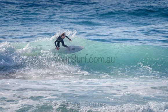 Whale_Beach_211014_091222_0022