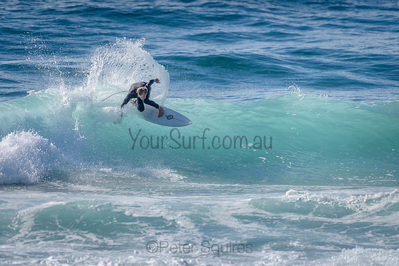 Whale_Beach_211014_091224_0024