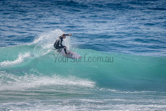 Whale_Beach_211014_091237_0032