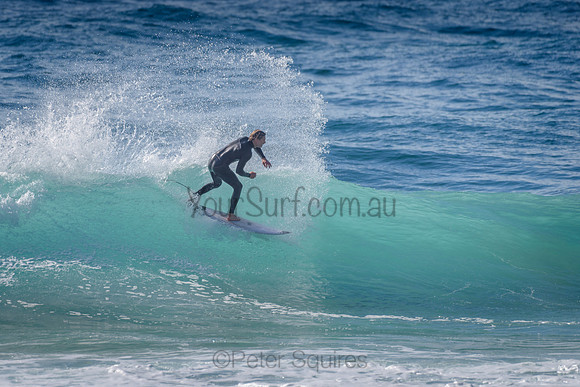 Whale_Beach_211014_091237_0034