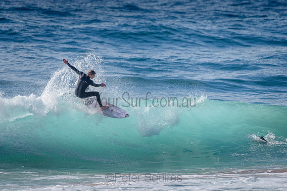 Whale_Beach_211014_091239_0038