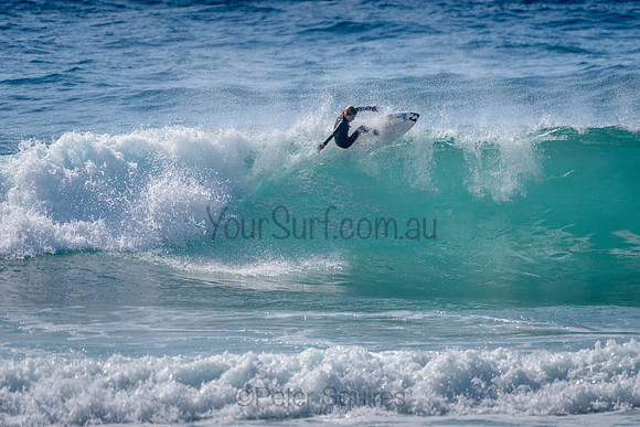 Whale_Beach_211014_092755_0091