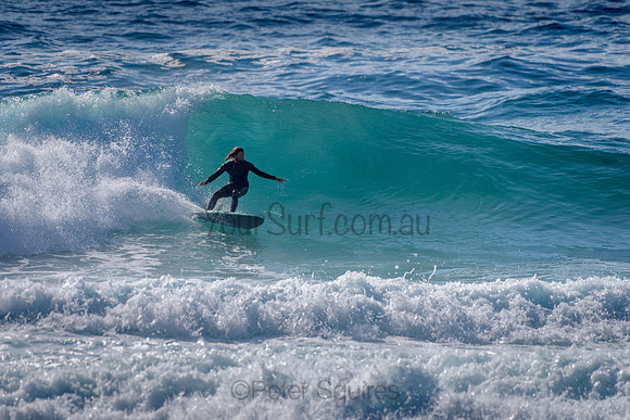 Whale_Beach_211014_091547_0056