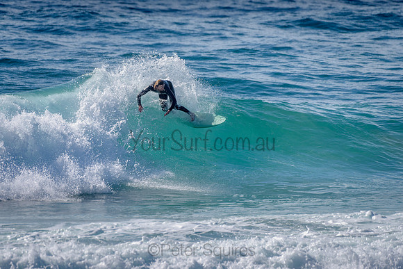 Whale_Beach_211014_091811_0069