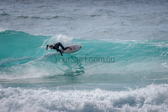 Whale_Beach_211014_094442_0121