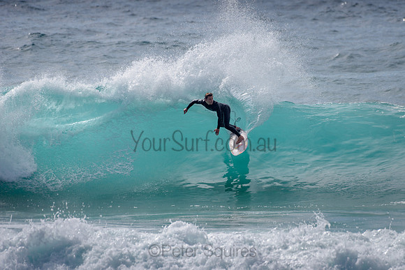 Whale_Beach_211014_094442_0123