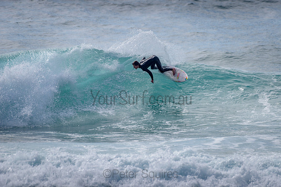 Whale_Beach_211014_094705_0134