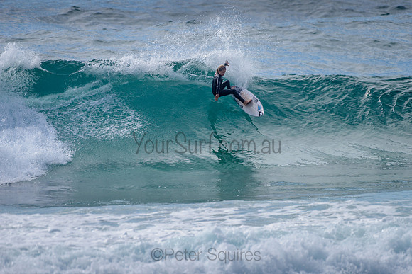Whale_Beach_211014_094831_0142