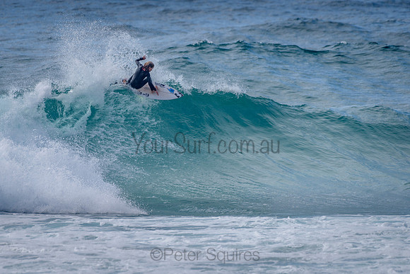 Whale_Beach_211014_095335_0166