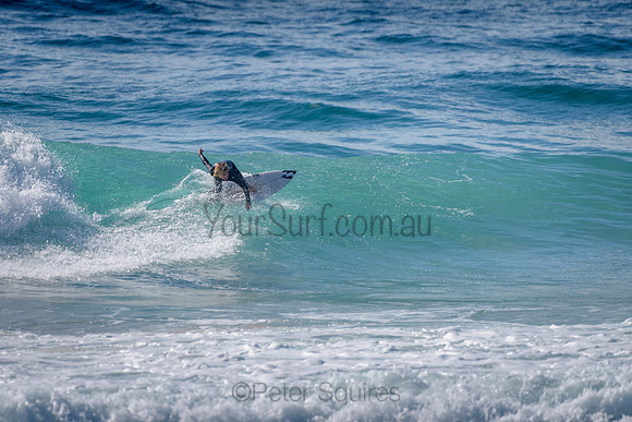 Whale_Beach_211014_091245_0039