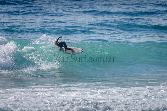 Whale_Beach_211014_091245_0040