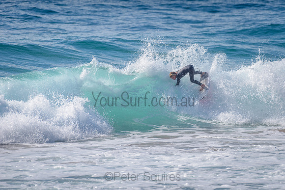 Whale_Beach_211014_091248_0047