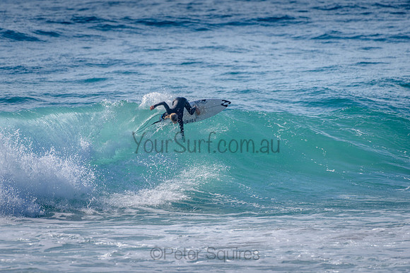 Whale_Beach_211014_091929_0076